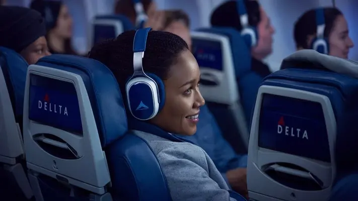 Does Delta give free headphones?